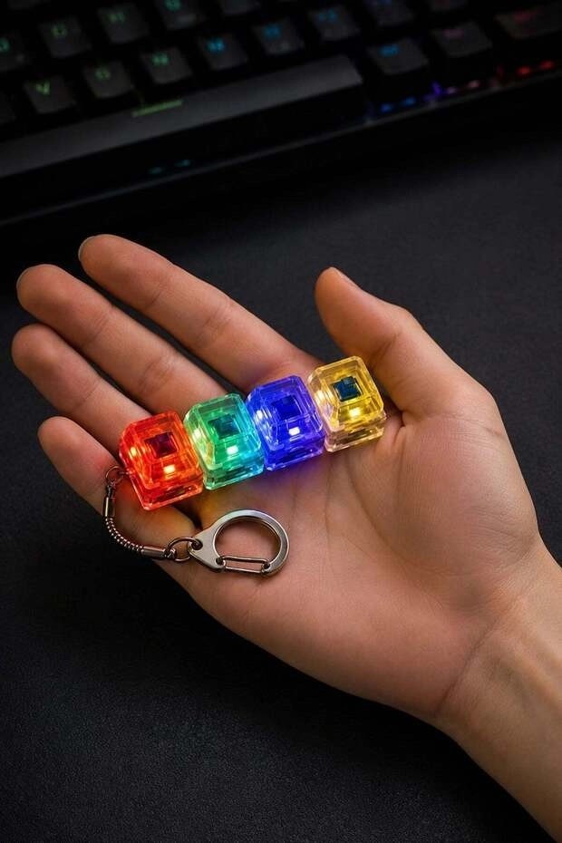 Toptan%20Işıklı%20Click%20Sesli%20Stres%20Giderici%20Anahtarlık%20|%20Fidget%20Klavye%20Anahtarlığı